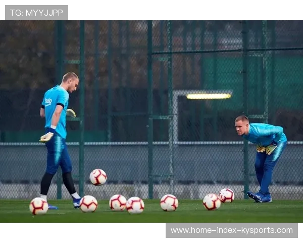 巴塞罗那主场备战升级，安东尼桑托斯或临时复训引关注